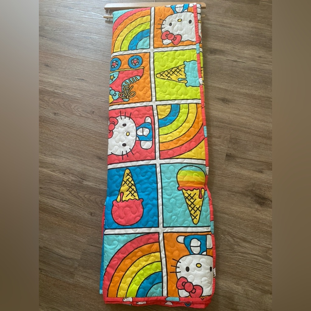 Hello Kitty Twin Reversible Quilt Blanket Rollerblades Rainbow ice cream Red HK